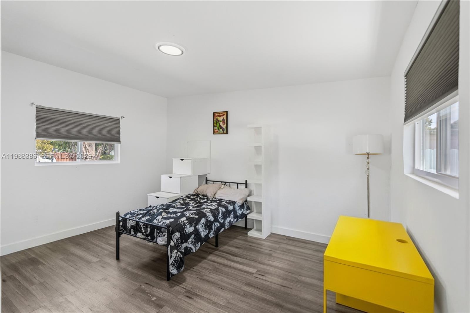 PRIMROSE PARK 2ND PL - Residential