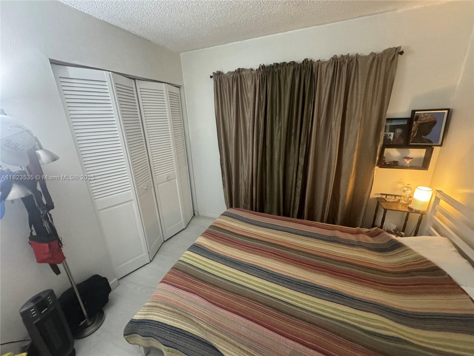 LAGO GRANDE CONDO THREE C - Residential
