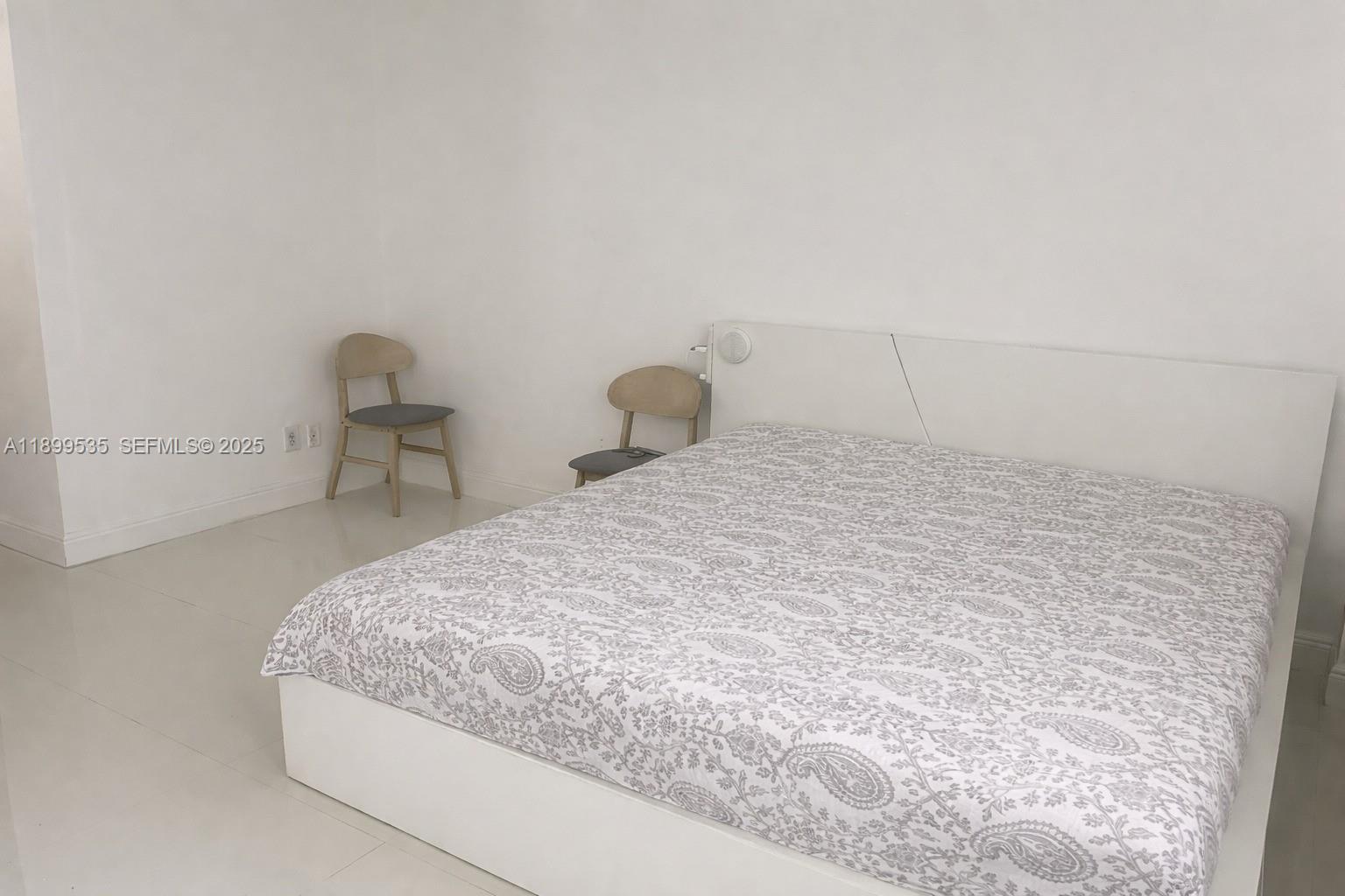 OCEANVIEW BUILDING A COND - Residential