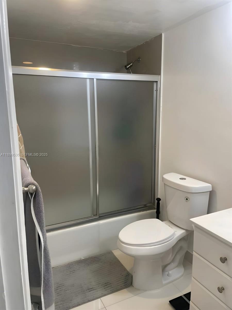 OCEANVIEW BUILDING A COND - Residential