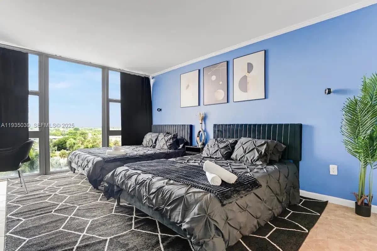 OCEAN MANOR CONDO - Residential