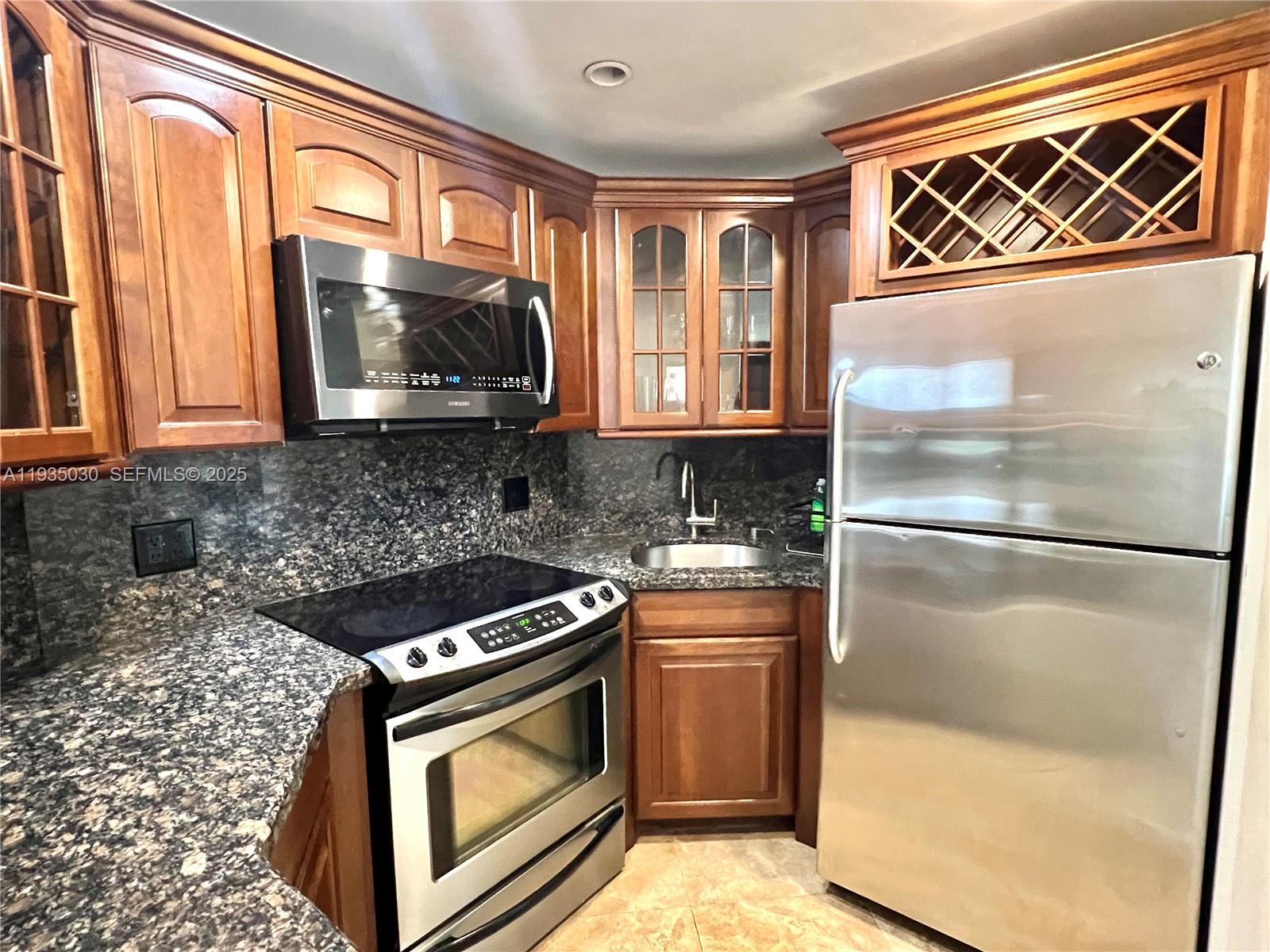 OCEAN MANOR CONDO - Residential