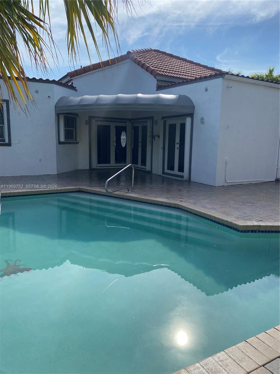 LAKE POINTE SEC 2 - Residential Lease