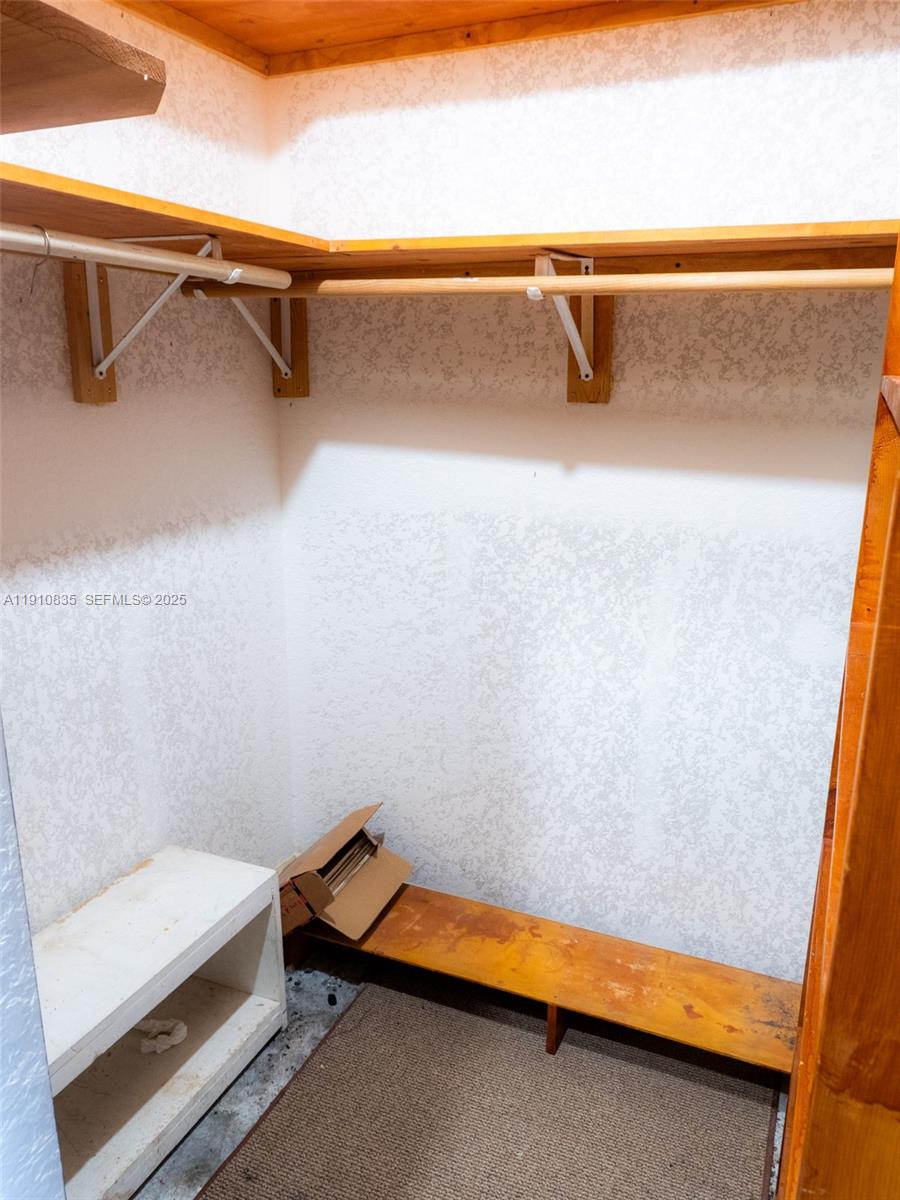 PLAYA LAGO CONDO PH II - Residential