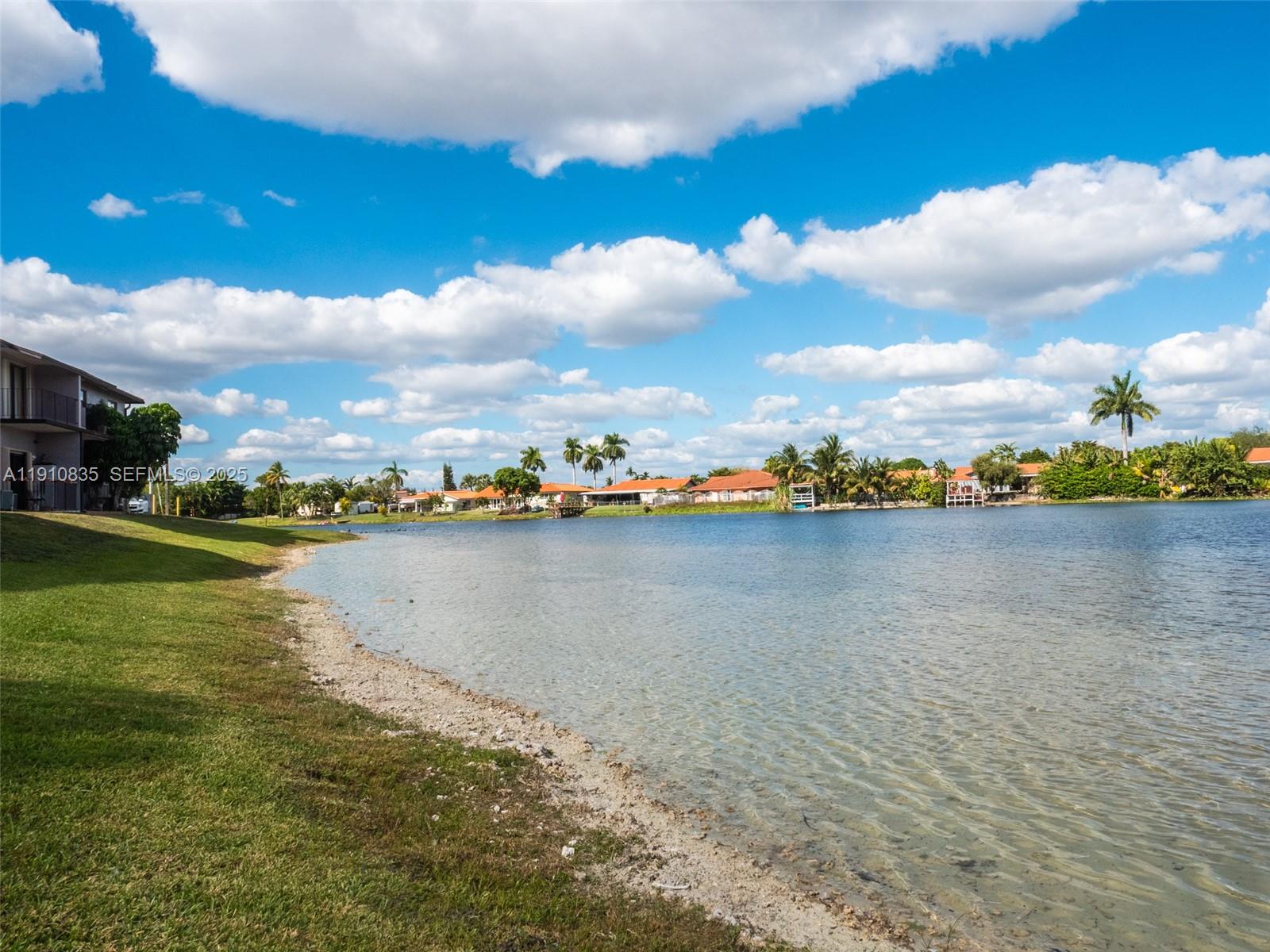 PLAYA LAGO CONDO PH II - Residential