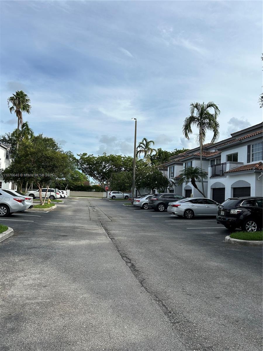 VILLAS DE TUSCANY CONDO - Residential