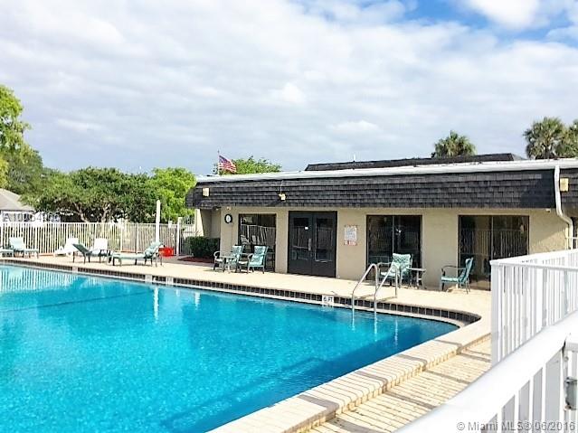 Woodlands Sec Five 67-43 - Residential Lease