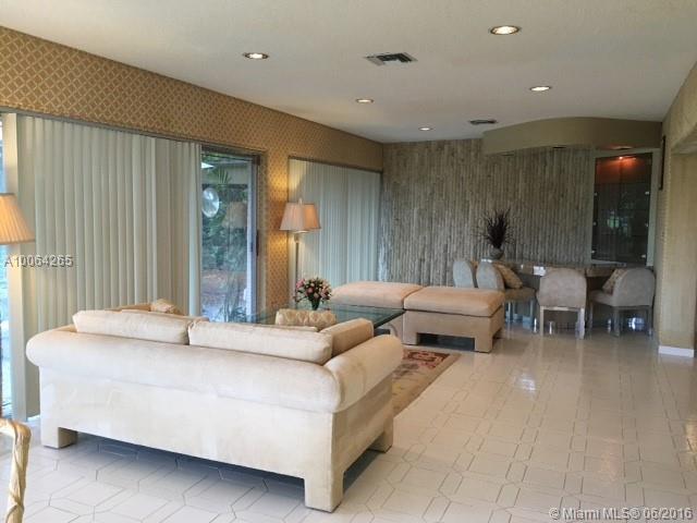 Woodlands Sec Five 67-43 - Residential Lease