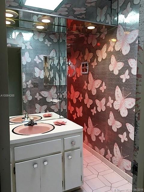 Woodlands Sec Five 67-43 - Residential Lease