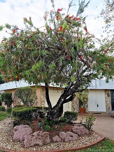 Woodlands Sec Five 67-43 - Residential Lease