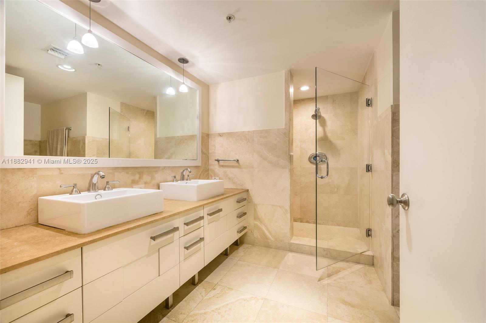 GROVE GARDEN RESIDENCES C - Residential