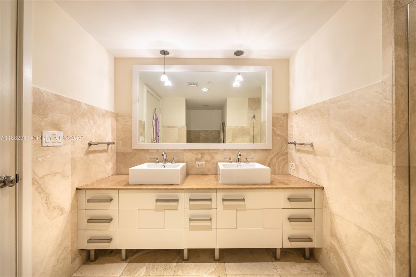GROVE GARDEN RESIDENCES C - Residential