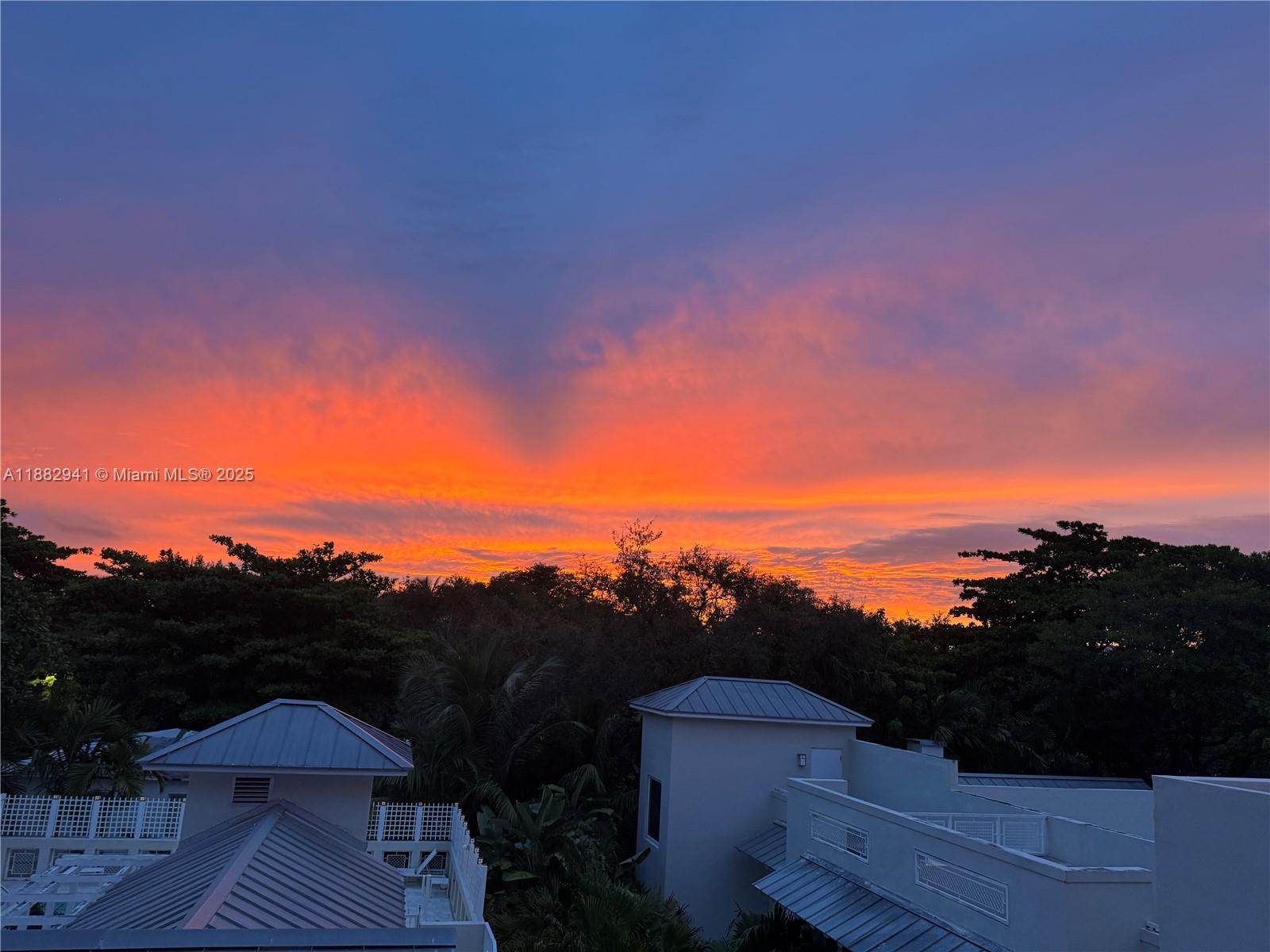 GROVE GARDEN RESIDENCES C - Residential