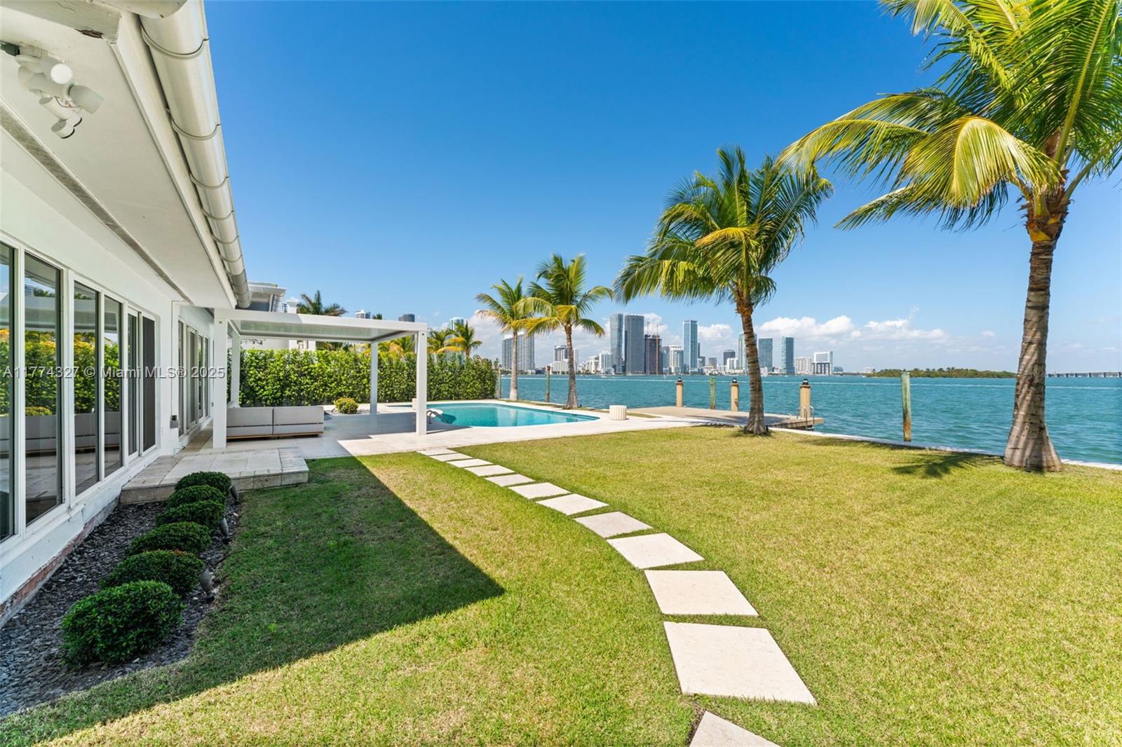 BISCAYNE ISL - Residential