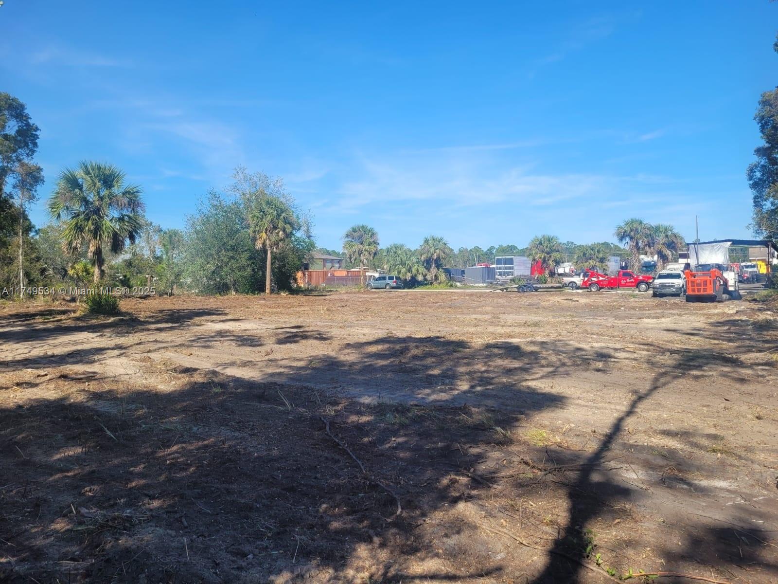 TROPICAL GULF ACRES UNIT 1 - Land