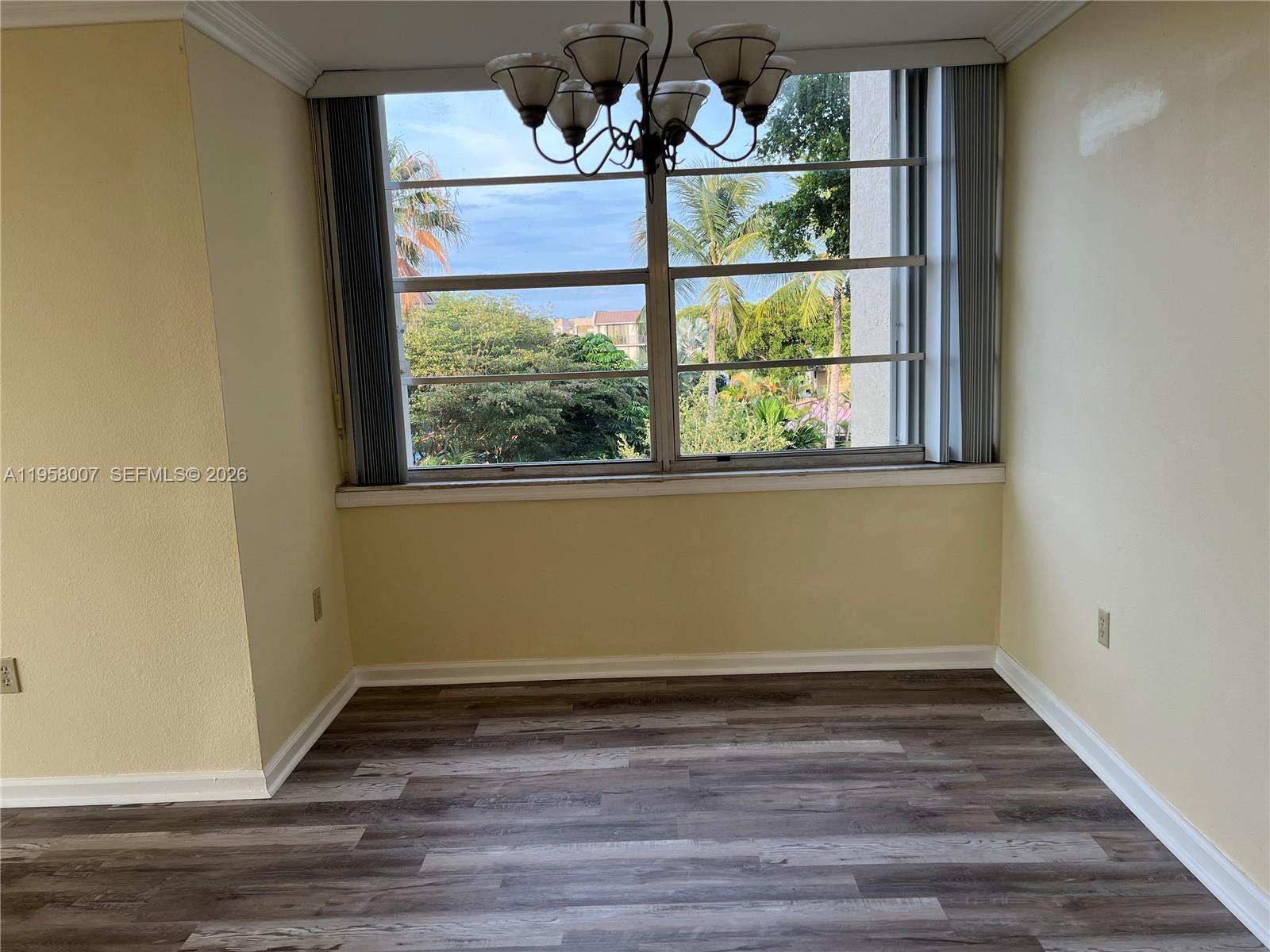 VILLAGE AT THE FALLS COND - Residential