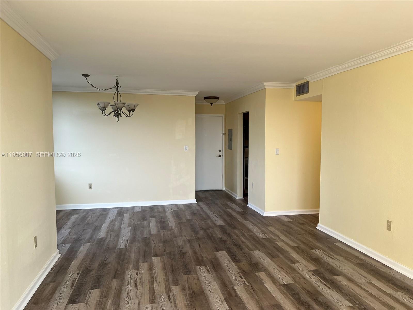 VILLAGE AT THE FALLS COND - Residential