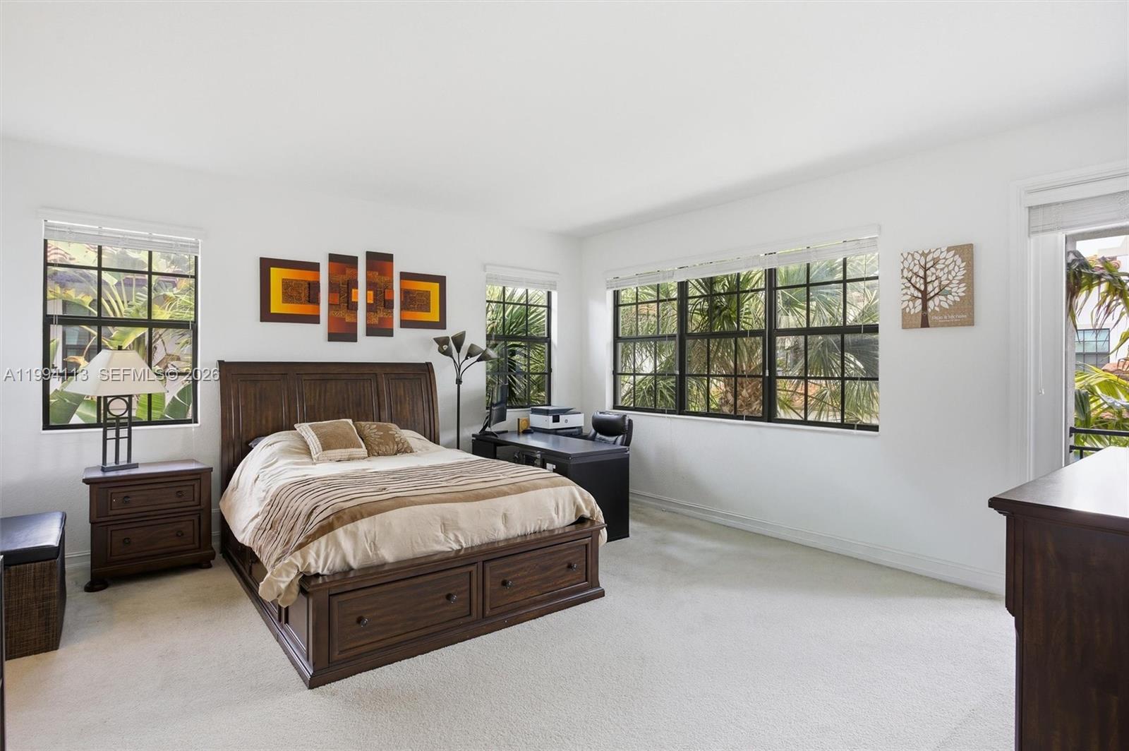 PEMBROKE LAKES SOUTH - Residential