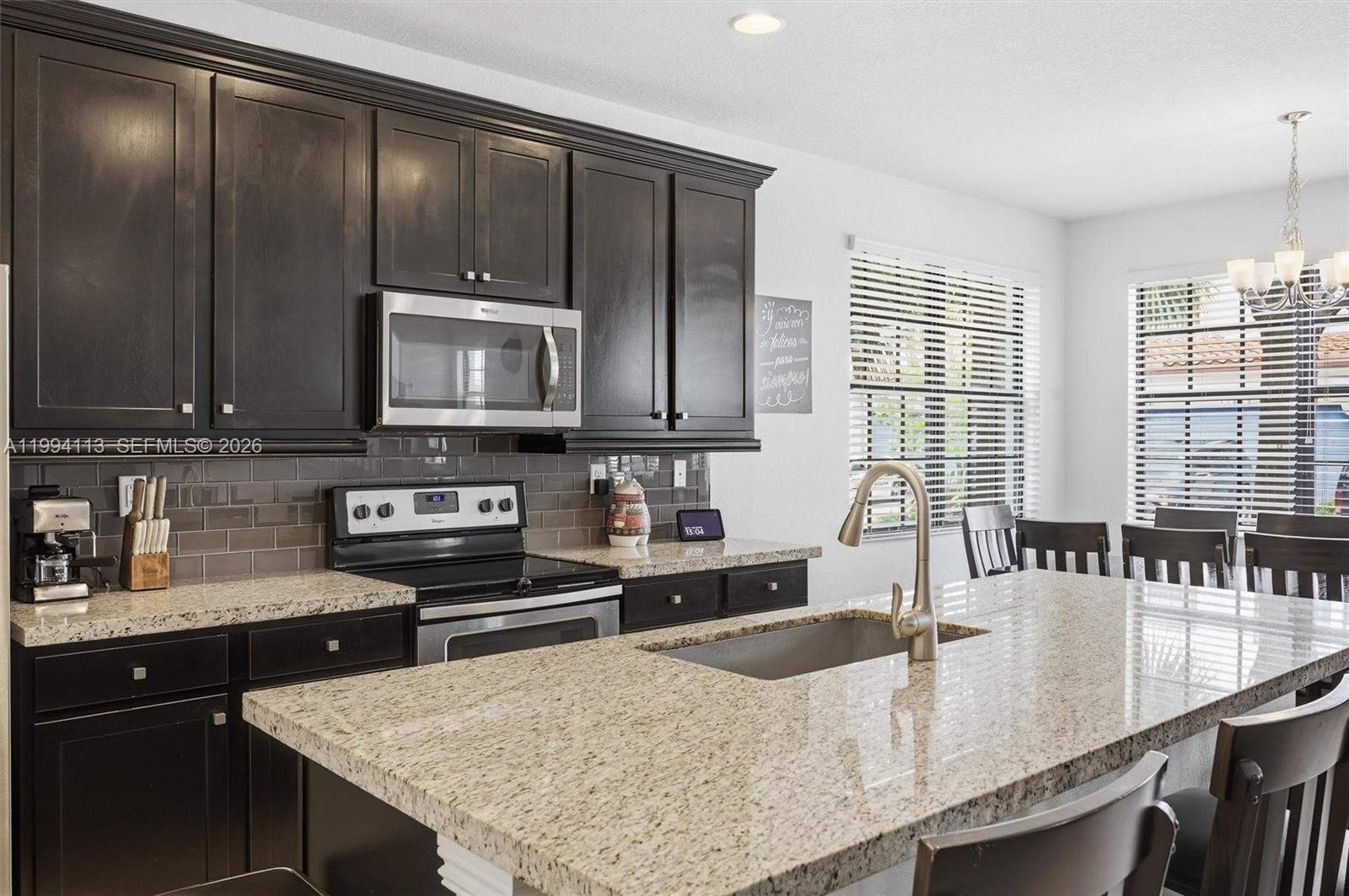 PEMBROKE LAKES SOUTH - Residential