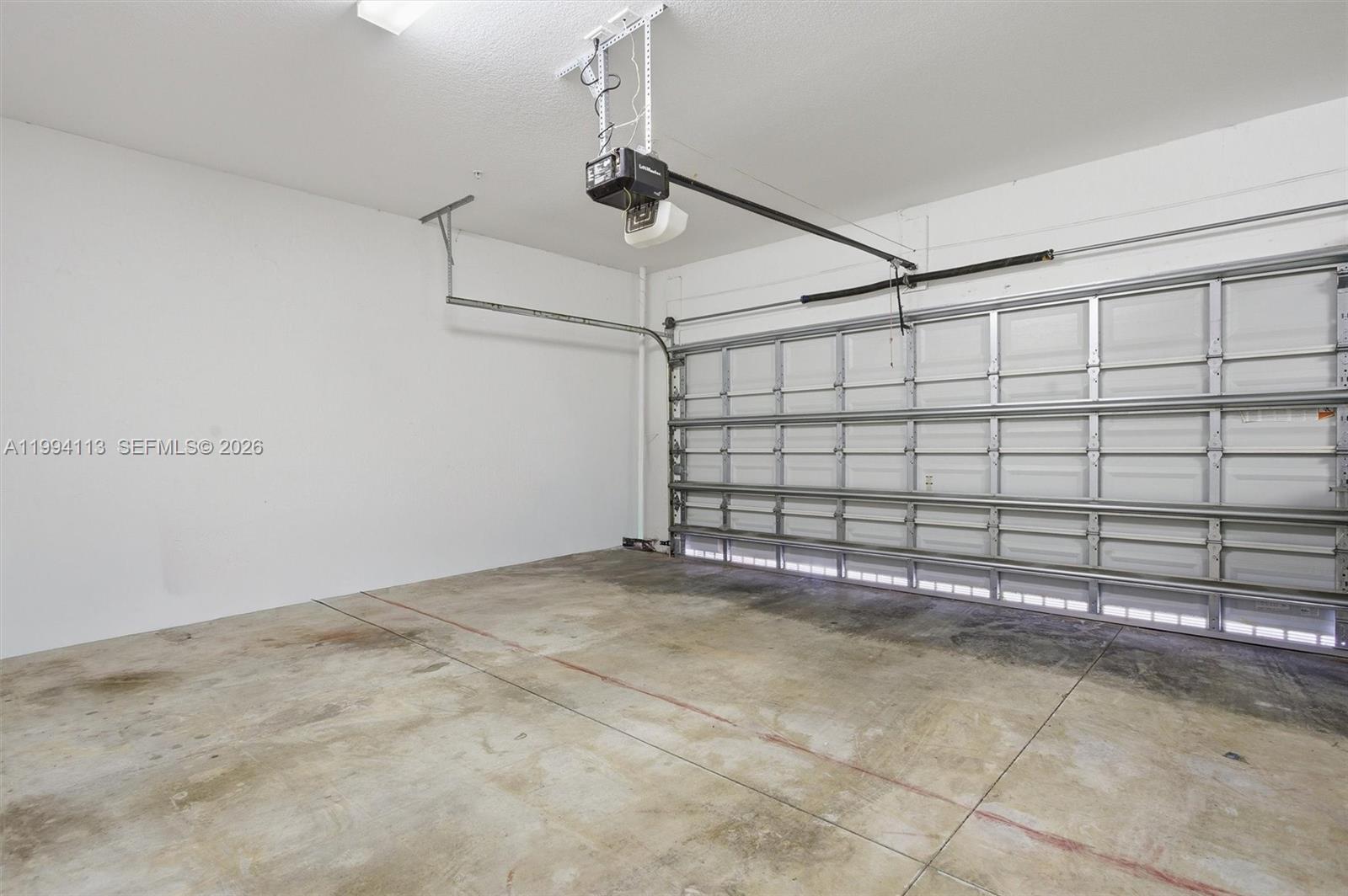 PEMBROKE LAKES SOUTH - Residential