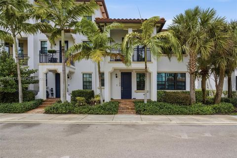 Photo of 11652 SW 13th Ct, Pembroke Pines, FL 33025 (MLS # A11994113)