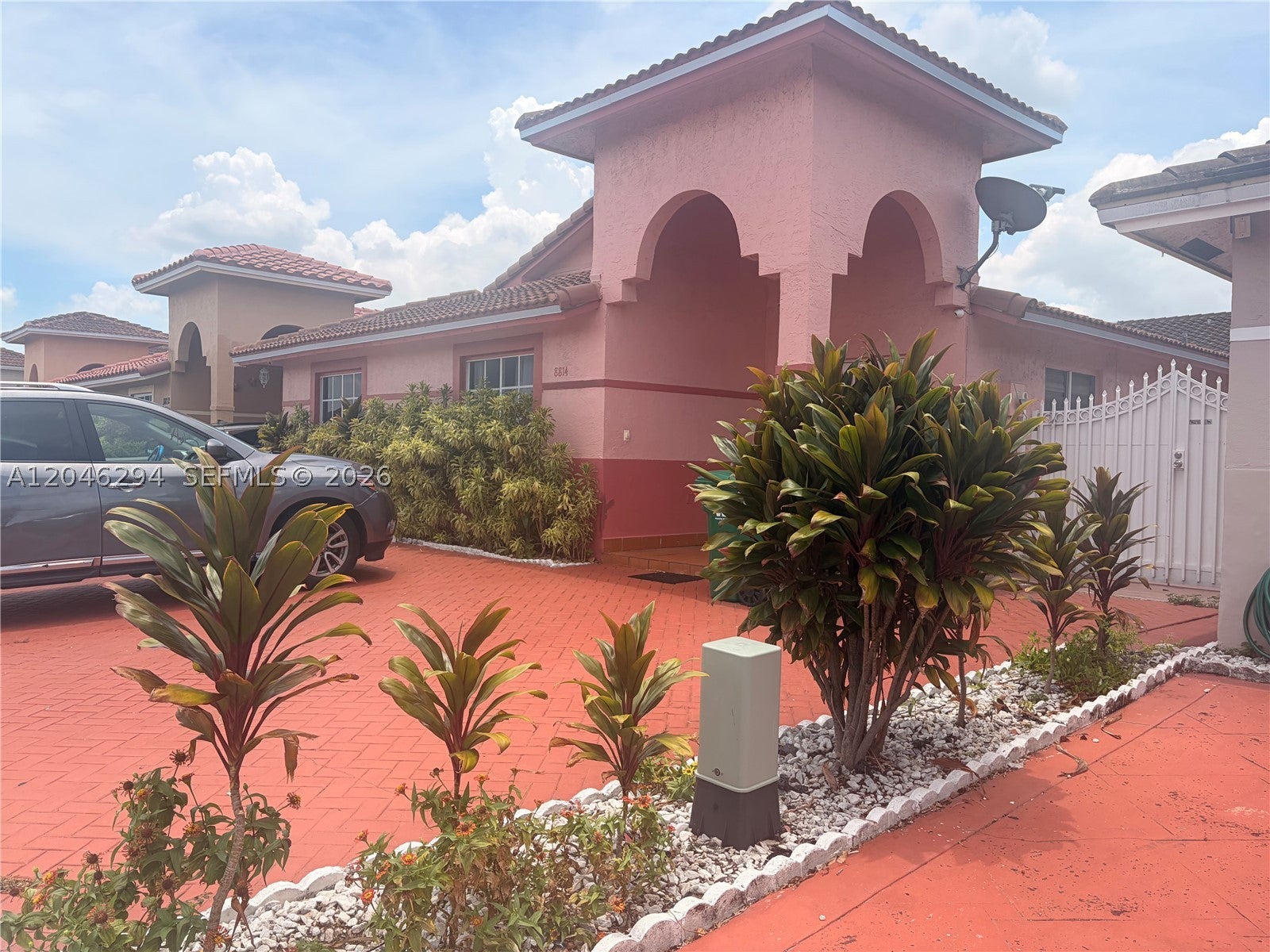 8814 NW 109th Ter