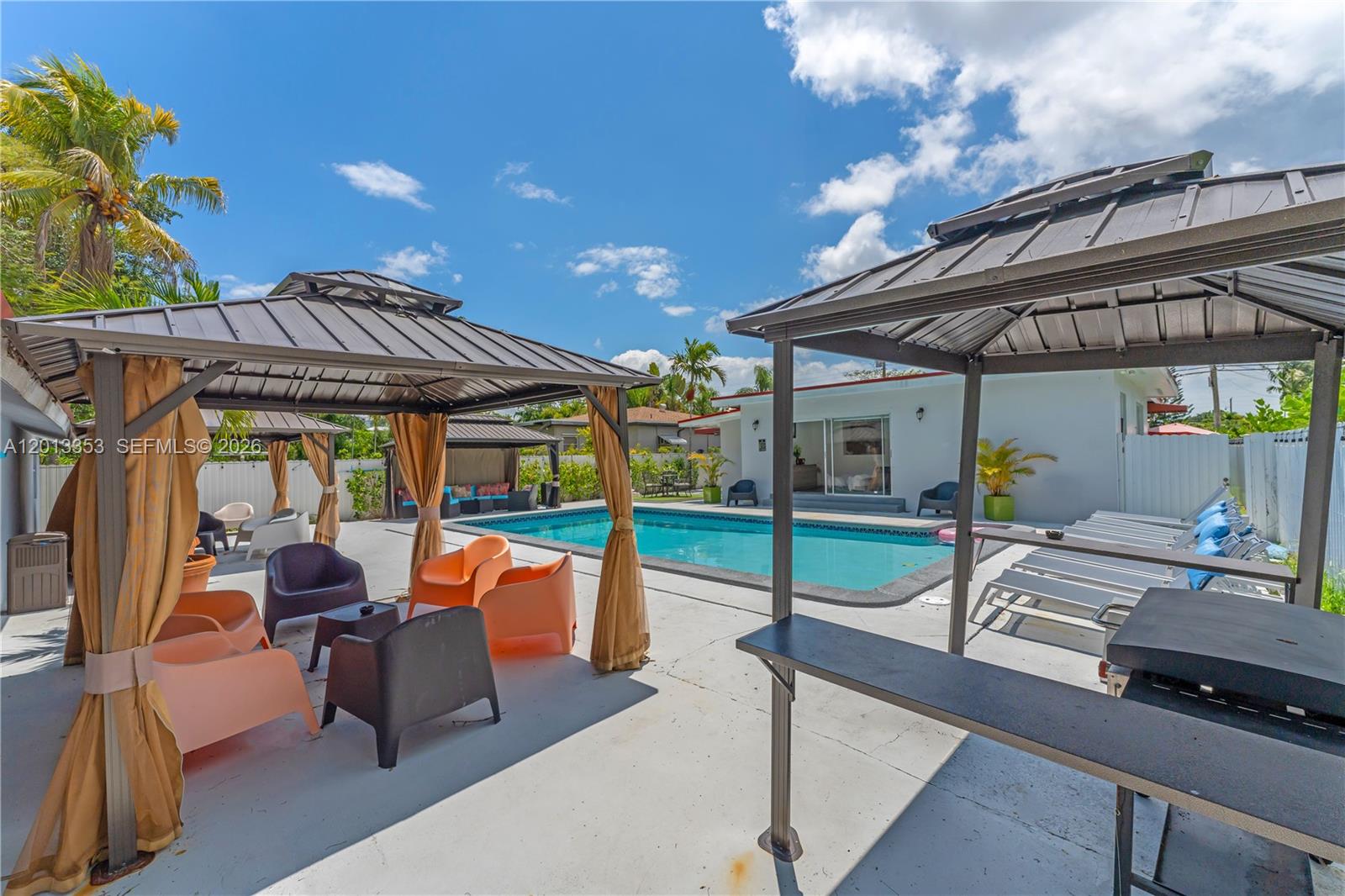 CORAL VILLAS REV - Residential