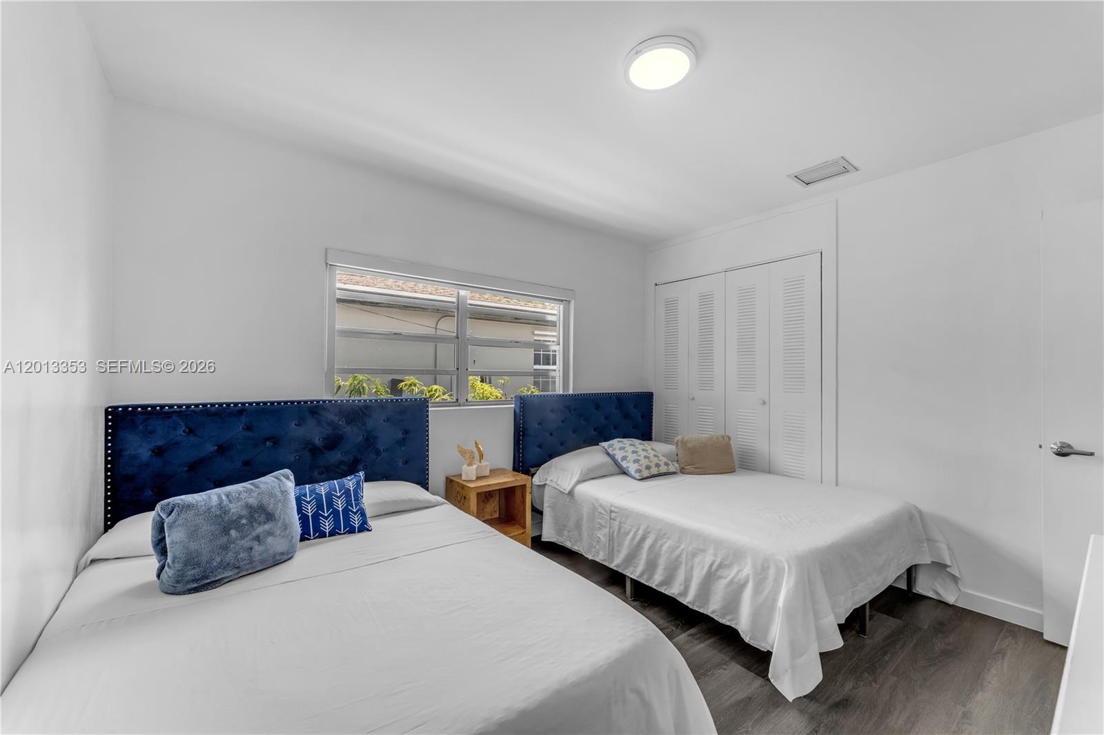 CORAL VILLAS REV - Residential