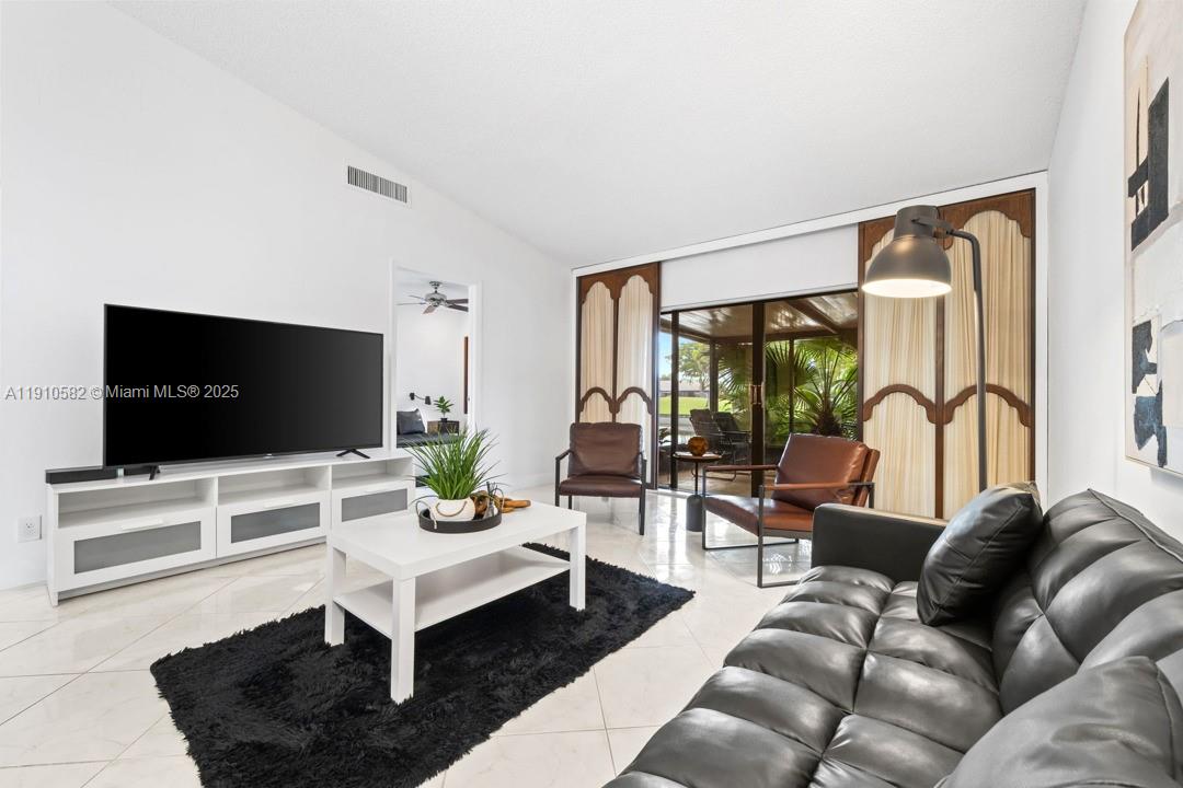 WEDGEWOOD CONDOMINIUM - Residential