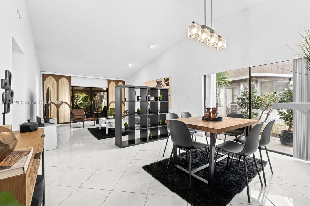 WEDGEWOOD CONDOMINIUM - Residential