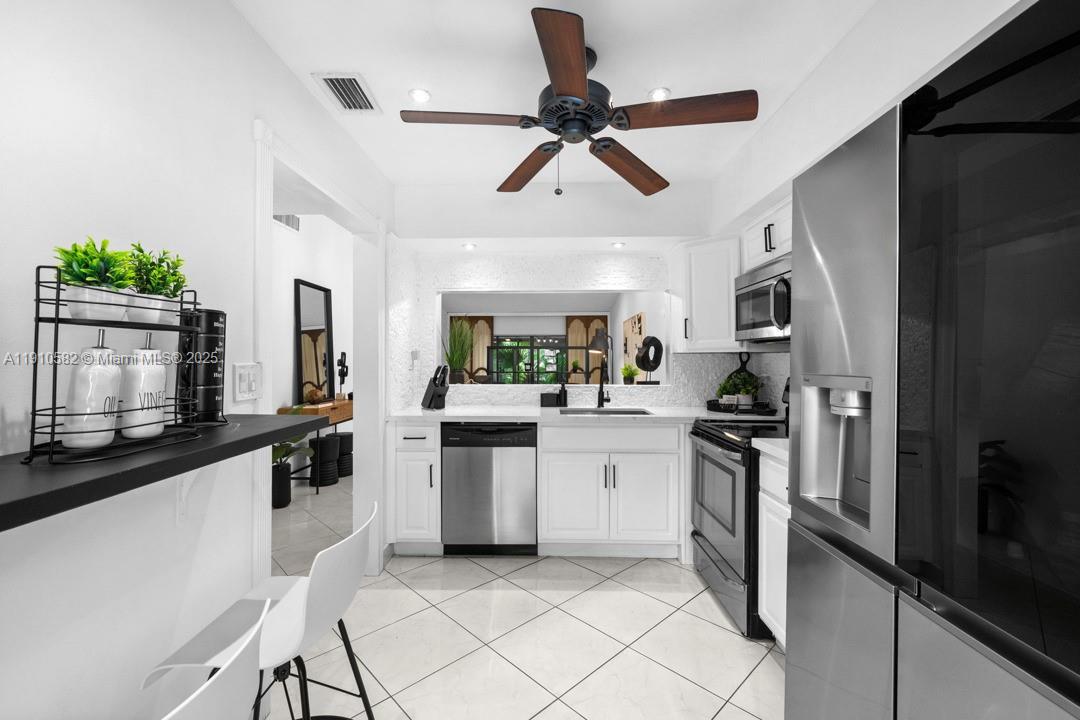 WEDGEWOOD CONDOMINIUM - Residential