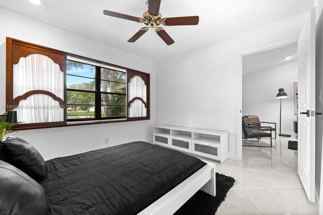 WEDGEWOOD CONDOMINIUM - Residential