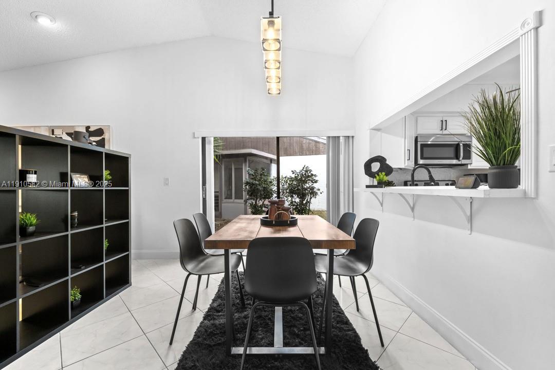 WEDGEWOOD CONDOMINIUM - Residential