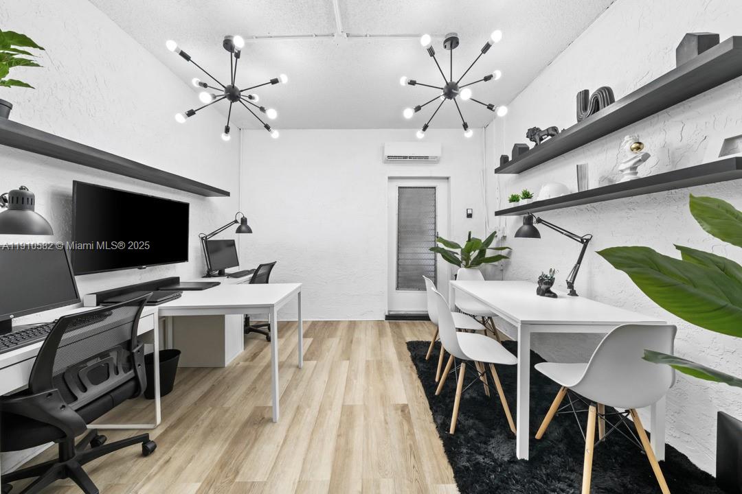 WEDGEWOOD CONDOMINIUM - Residential