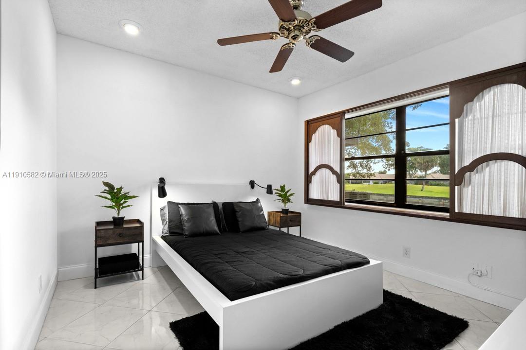 WEDGEWOOD CONDOMINIUM - Residential