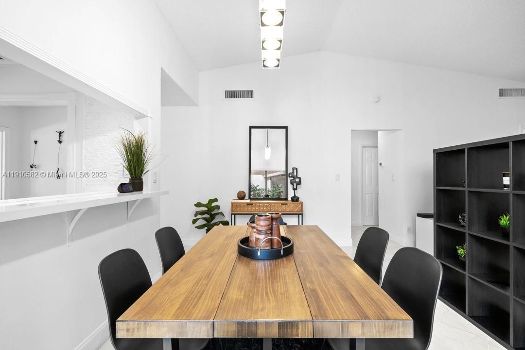 WEDGEWOOD CONDOMINIUM - Residential