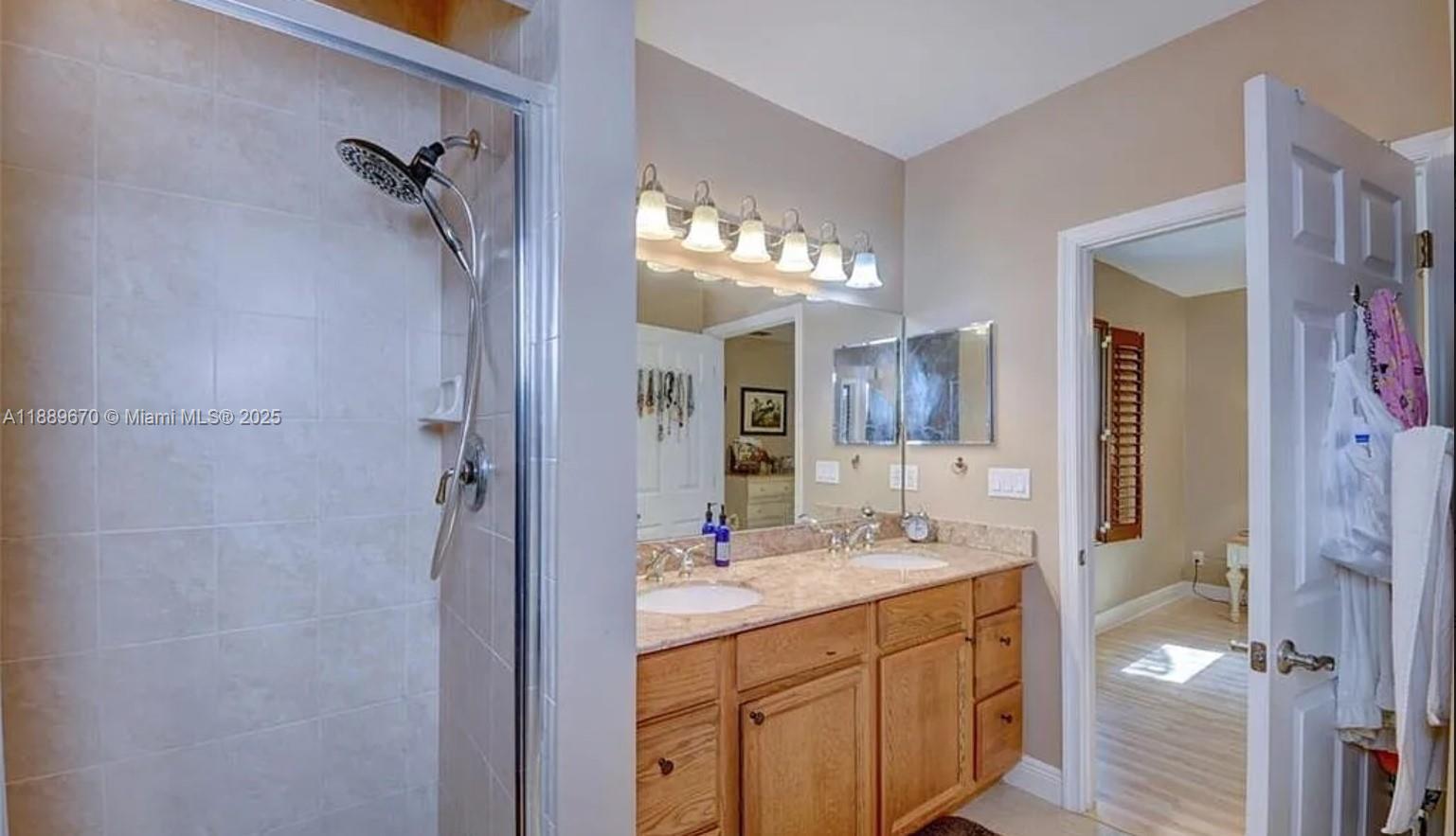 PORT ST LUCIE SECTION 30 - Residential Lease