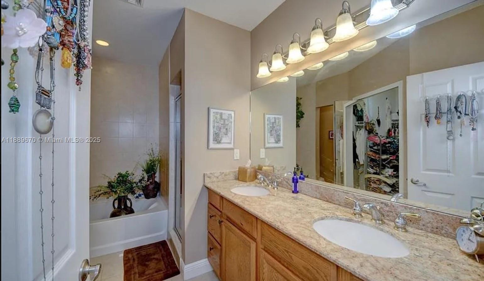 PORT ST LUCIE SECTION 30 - Residential Lease