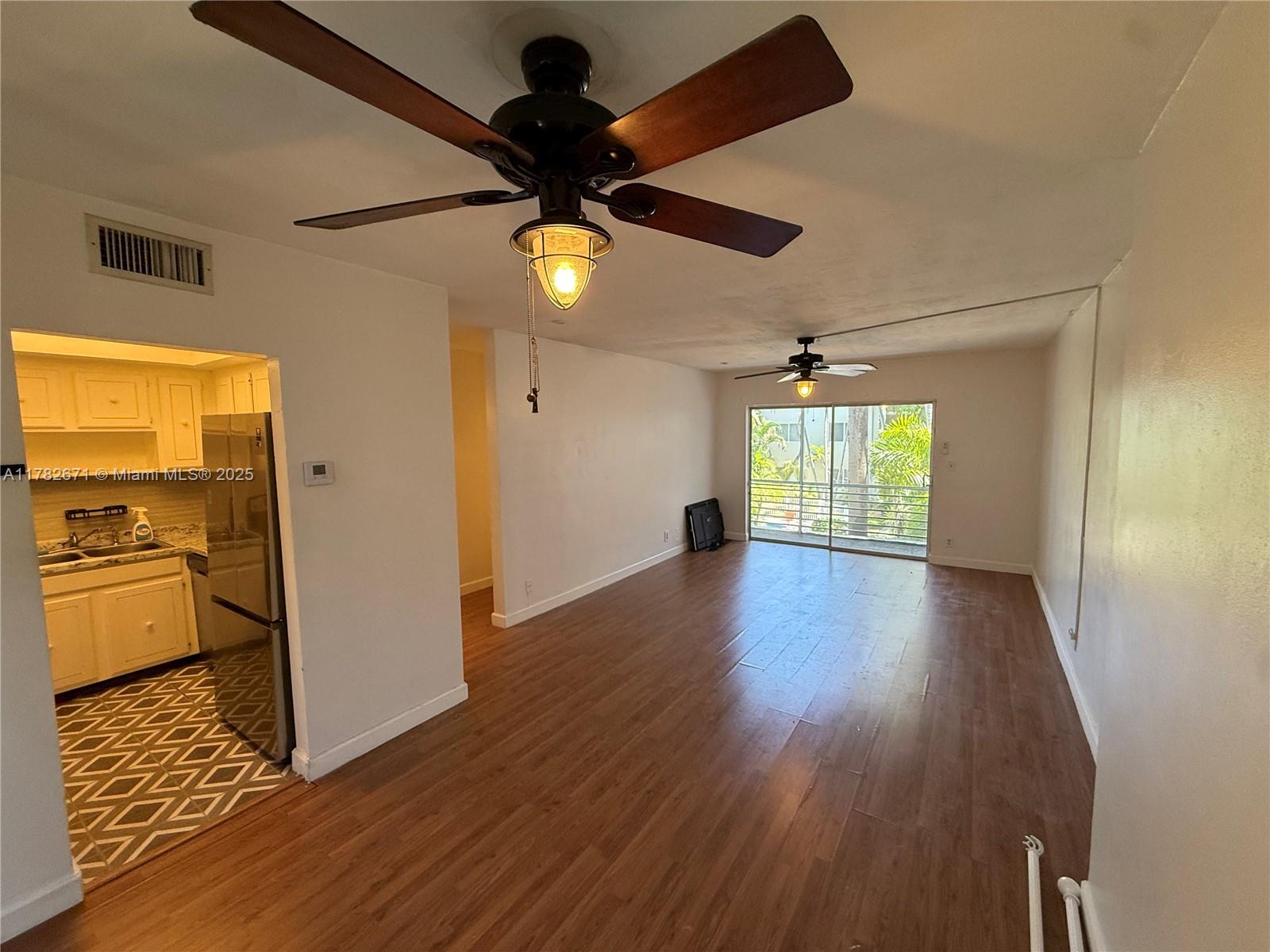 1535 SE 15th St 202