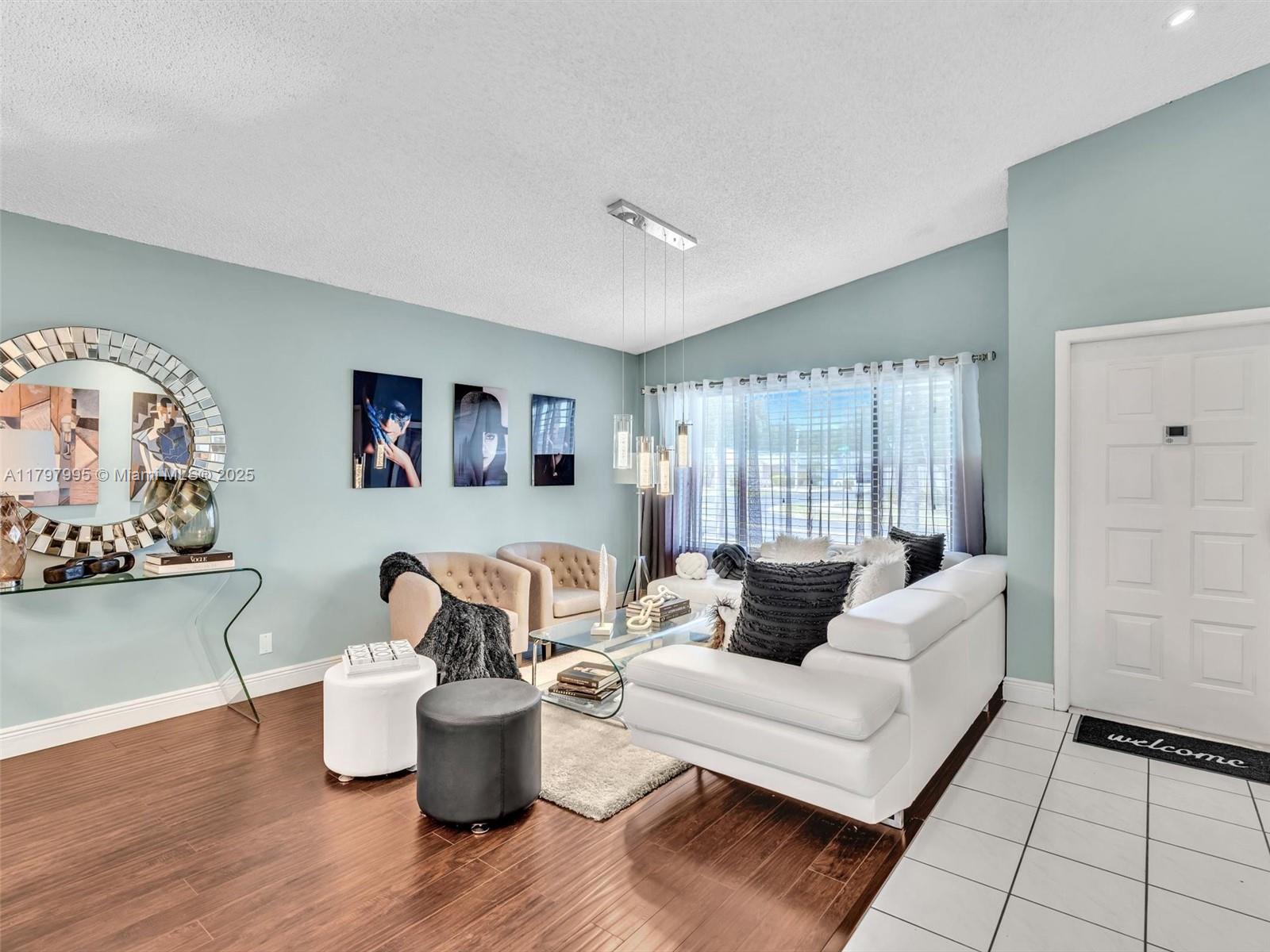 5206 NW 99th Ave