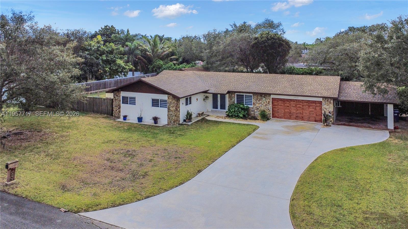 HIDEAWAY PINES SEC 2 - Residential