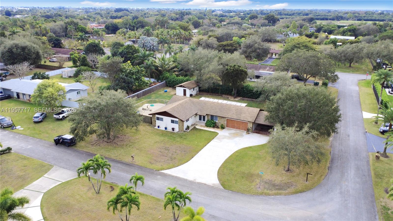 HIDEAWAY PINES SEC 2 - Residential