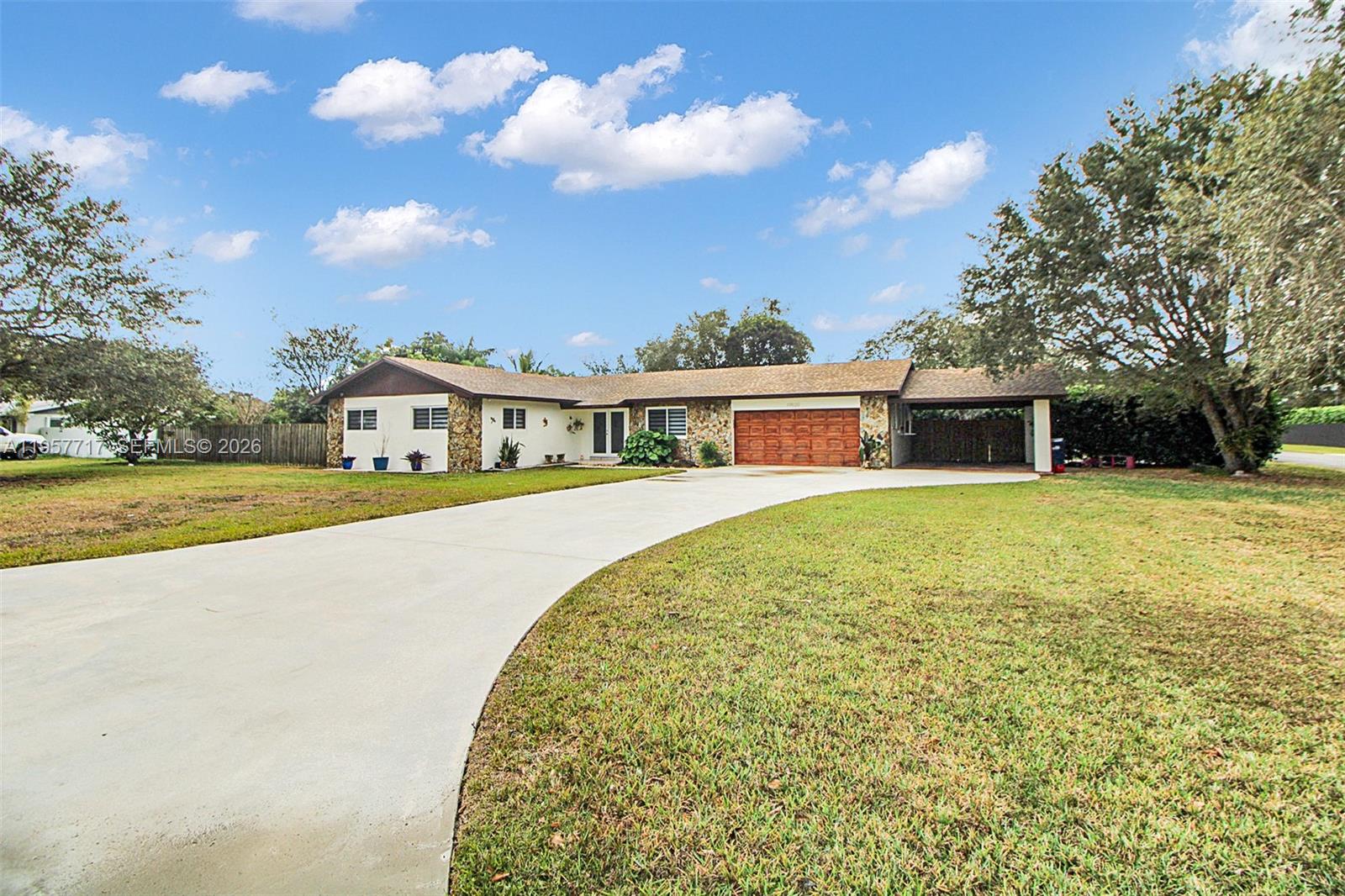 HIDEAWAY PINES SEC 2 - Residential