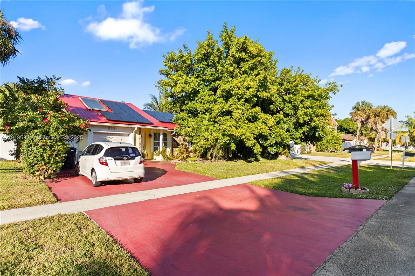 BURNHAM WOODS - Residential