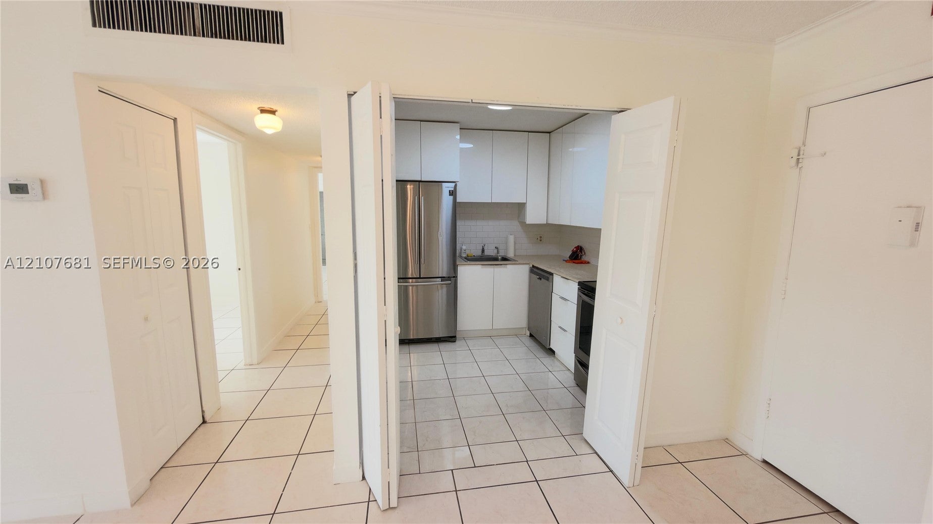 701 NE 1st Ct 202