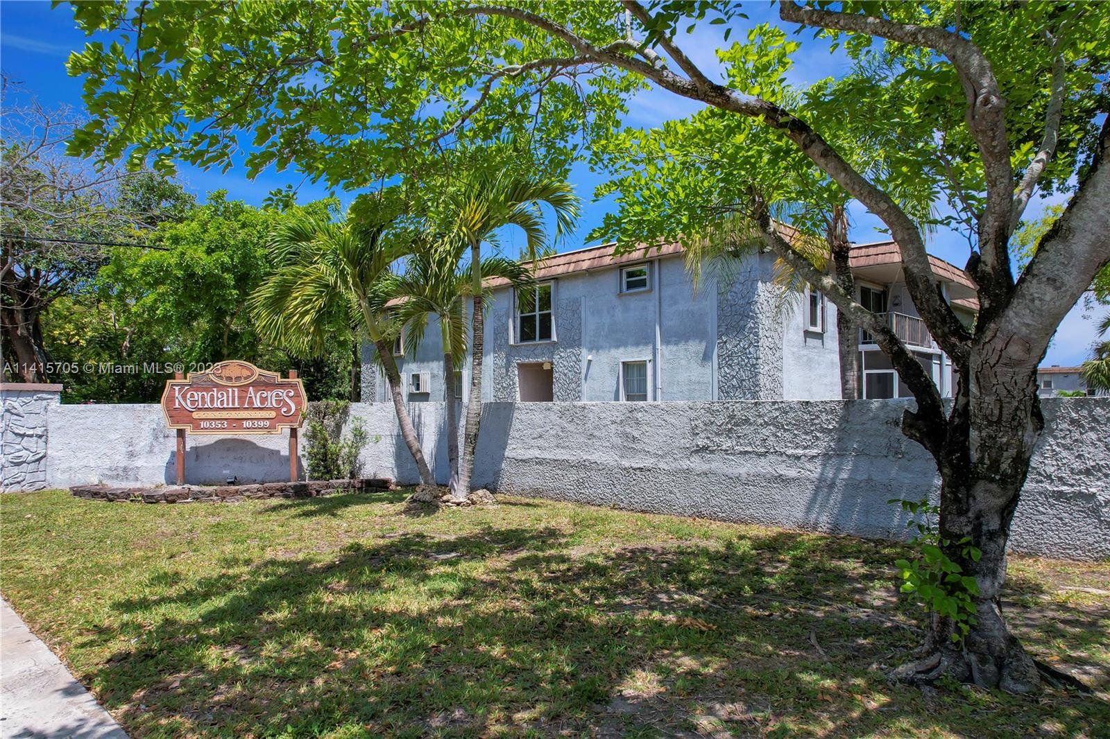 GREAT OPPORTUNITY TO PURCHASE THIS BRIGHT AND SPACIOUS 2 BEDROOM / 2 FULL BATHROOM UNIT WITHIN ONE OF THE MOST CENTRALIZED AREAS IN KENDALL. JUST MINUTES TO THREE DIFFERENT EXPRESSWAYS, MANY SHOPPING PLAZAS, MALLS, SCHOOLS, PARKS AND MORE. SOME FEATURES INCLUDE TILES THROUGHOUT, TANKLESS WATER HEATER, A STORAGE CLOSET ON THE BALCONY AND A SMALL SPACE TO STORE WITHIN THE BUILDING. THE COMMUNITY OFFERS A CLUBHOUSE THAT CAN BE RESERVED FOR SPECIAL OCCASIONS, A POOL, CAR WASH AREA AND LOTS OF GUEST PARKING. CONTACT US TO SCHEDULE AN APPOINTMENT.