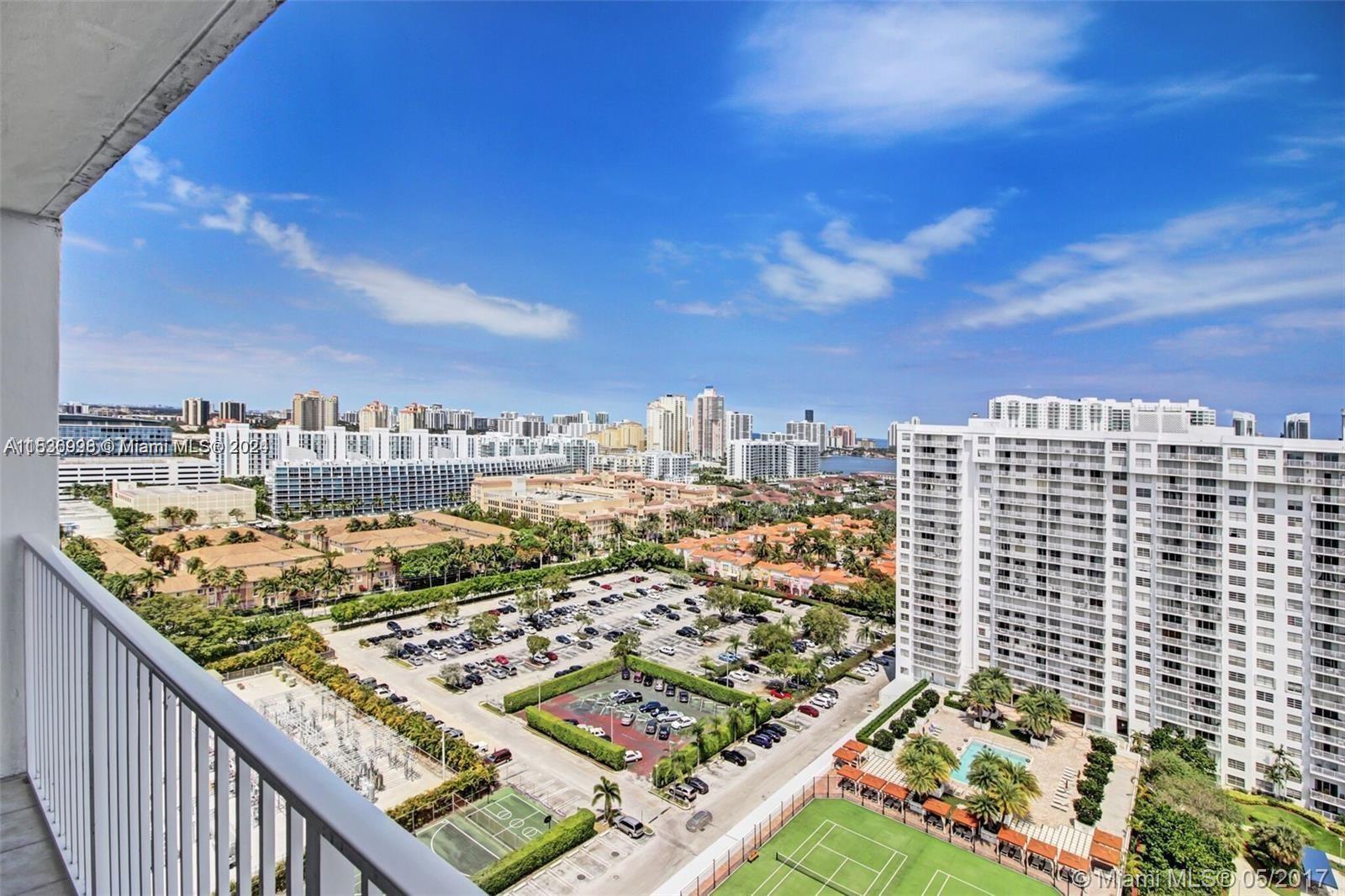 ADMIRALS PORT CONDO WEST - Residential