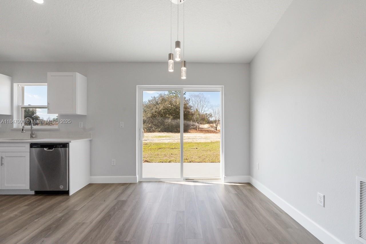 RAINBOW PARK HOMES - Residential