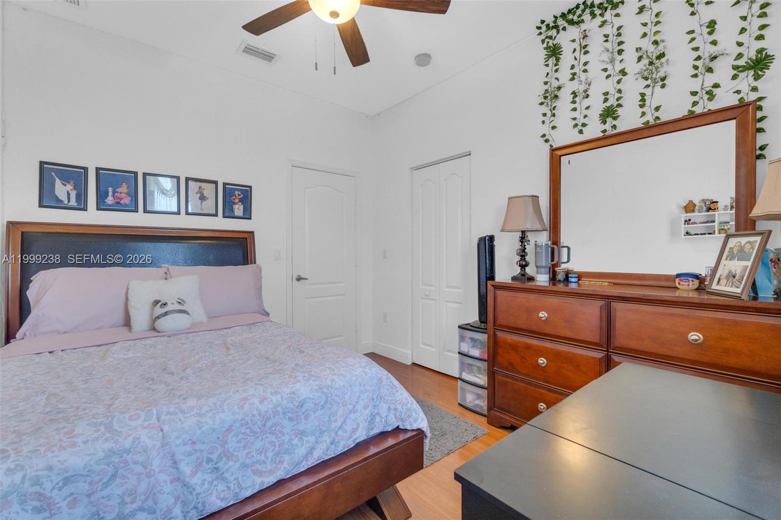 PORTOFINO PALMS - Residential