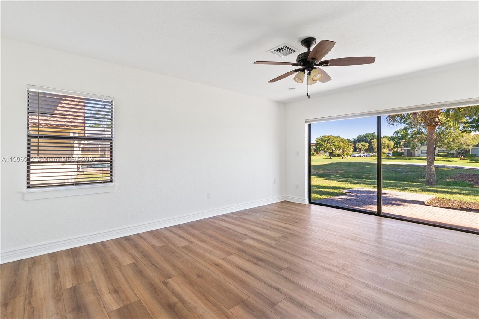 BOCA LAGO REPLAT - Residential Lease